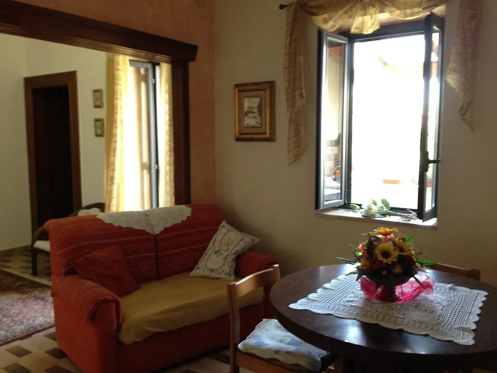 بارشلونا-بوتسو دي غوتو B&B Mar Tirreno